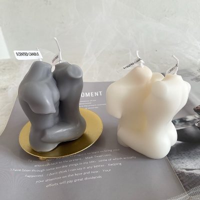 Embrace! Signature Hugging Aromatherapy Candles!